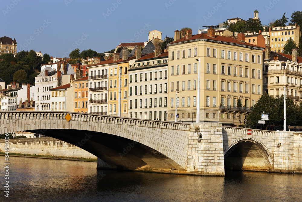 part of the city of Lyon with bridge