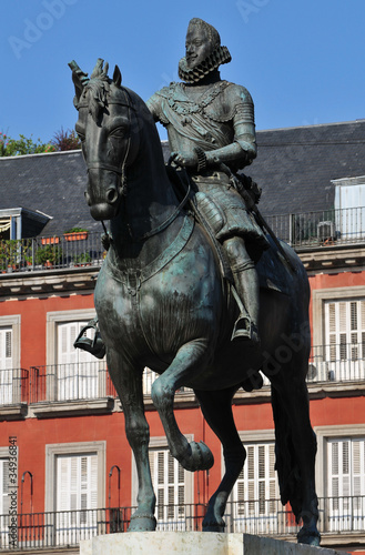 Statue of king Philips III