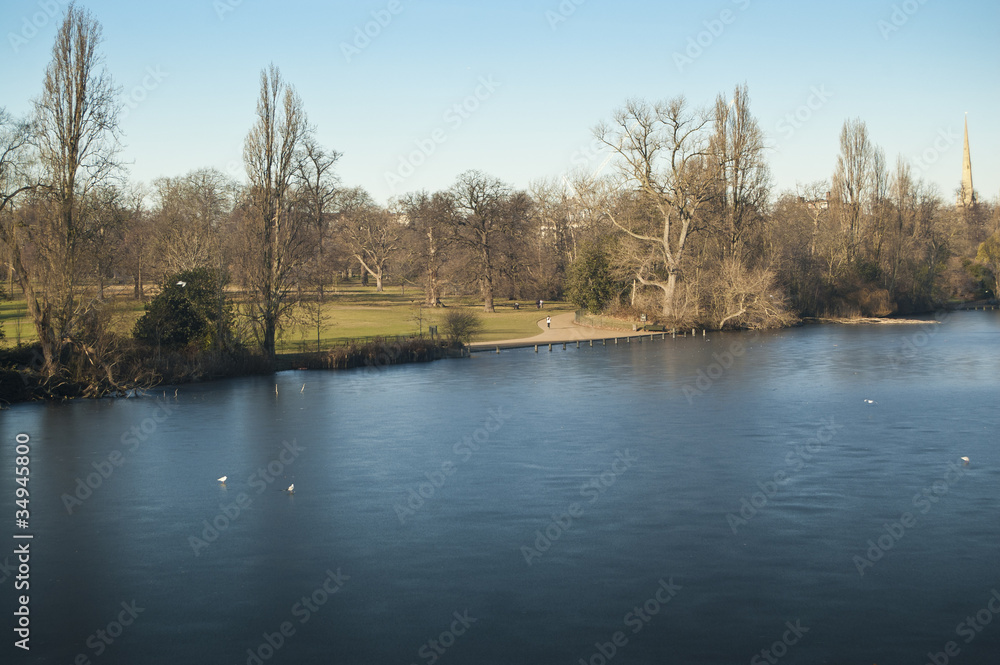 Lago Serpentine, Hyde Park, Londres Lago Serpentine, Hyde Park, Londres