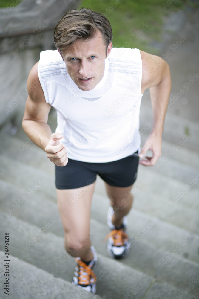Läufer auf der Treppe