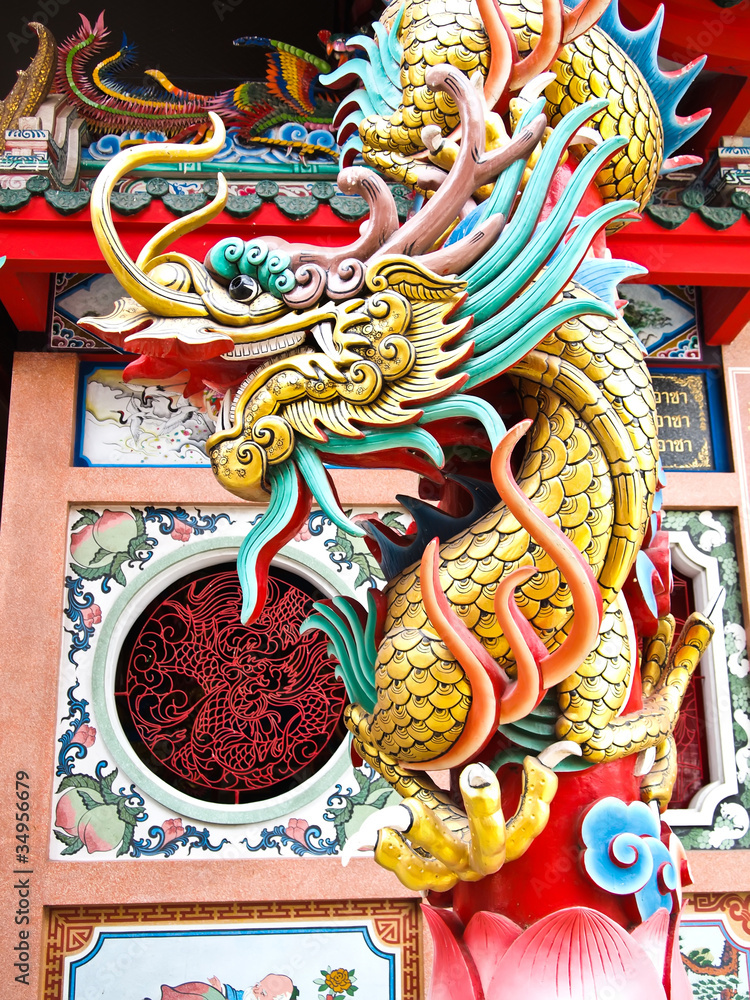 Dragon Statue at Chinese temple