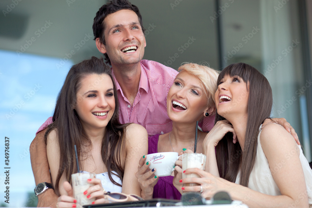 Obraz premium Smiling young people