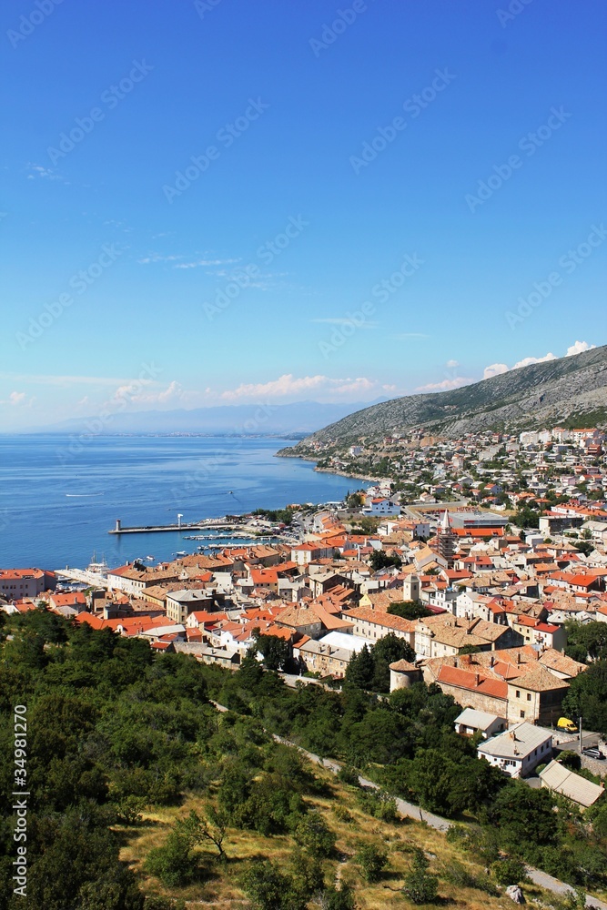 Blick von der Burg Nehaj auf die Stadt Senj - Kroatien