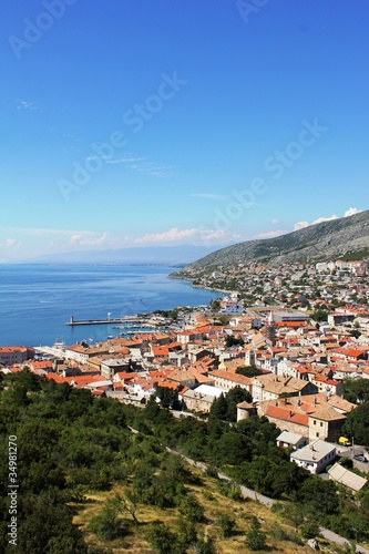 Blick von der Burg Nehaj auf die Stadt Senj - Kroatien photo