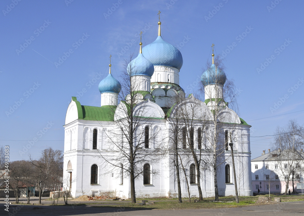 Богоявленский собор Богоявленского монастыря в городе Угличе