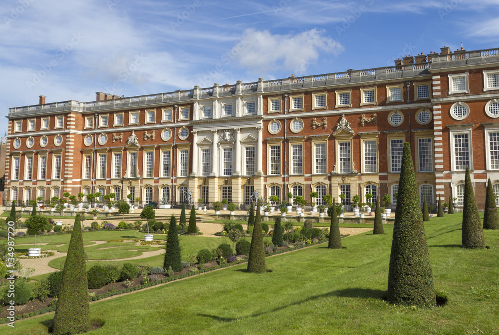 Hampton Court Palace