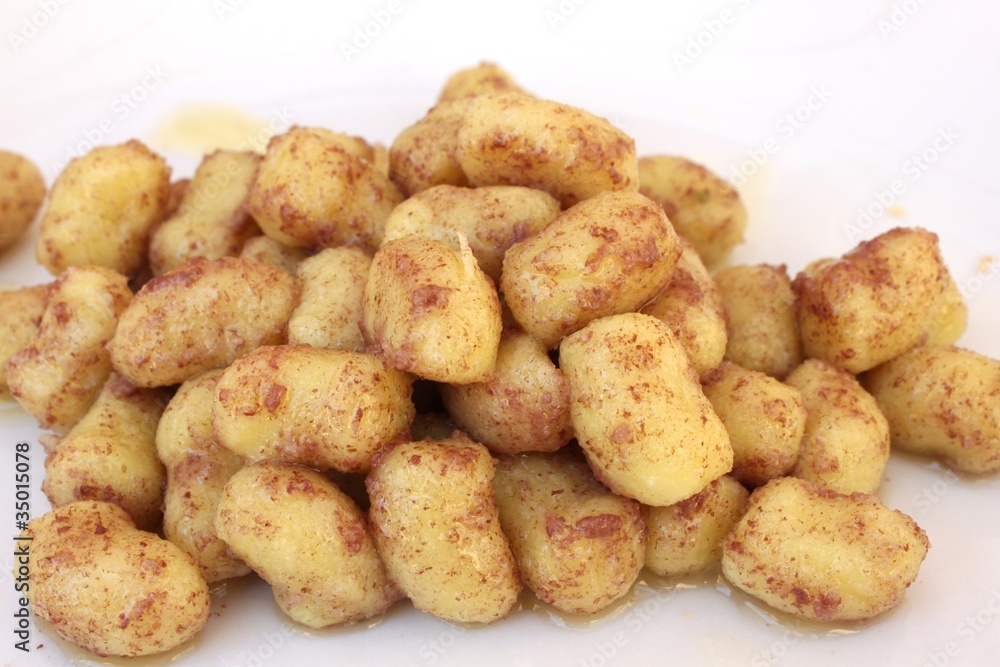 Gnocchi mit Olivencrème Gnocchi mit Olivencrème