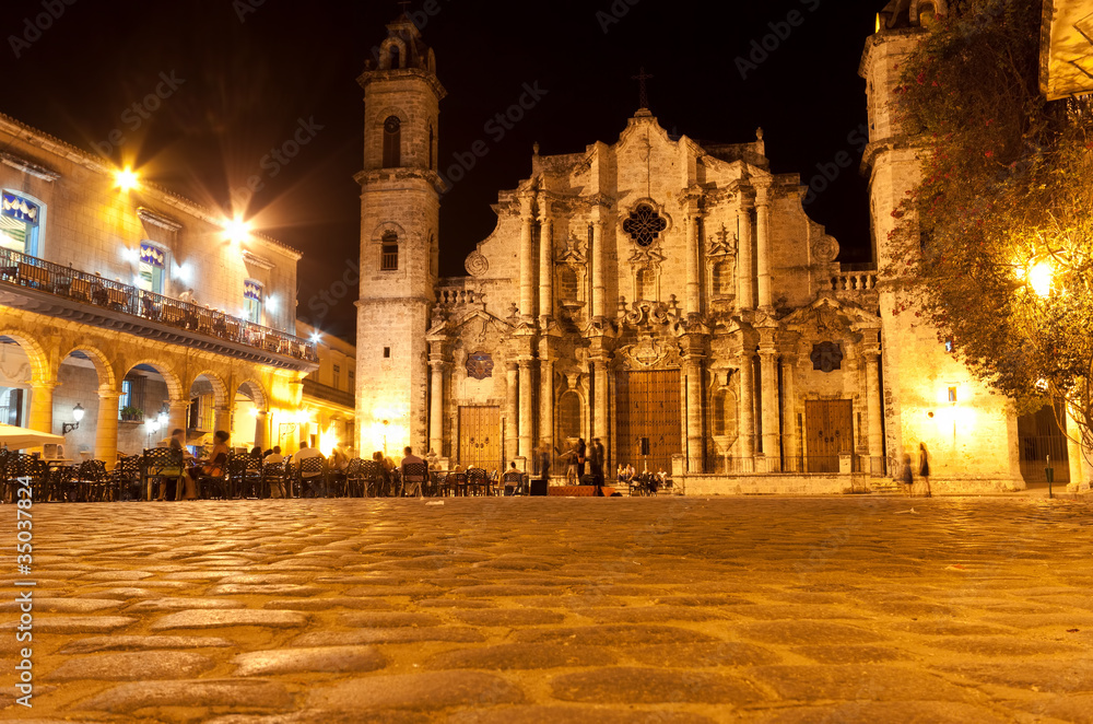 The Cathedral of Havana illuminated at night
