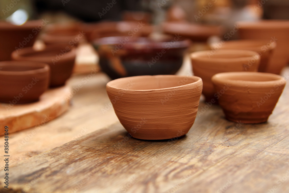 clay crafts pottery studio wood table traditional clay crafts pottery studio wood table traditional