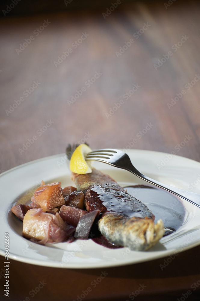 Italian trout with beets and red wine sauce Italian trout with beets and red wine sauce