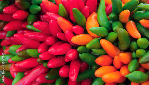 Картината върху платно chili 1