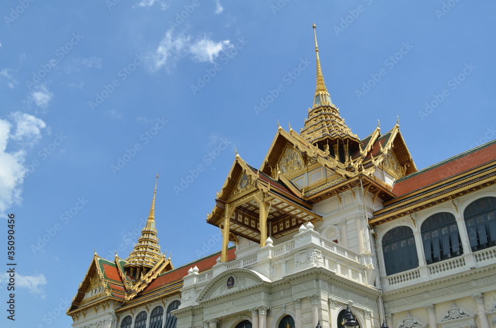 Fototapeta premium royal grand palace in bangkok thailand