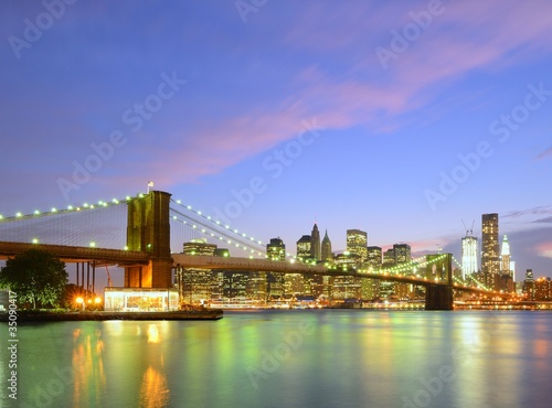 Brooklyn Bridge and Downtown Manhattan © SeanPavonePhoto
