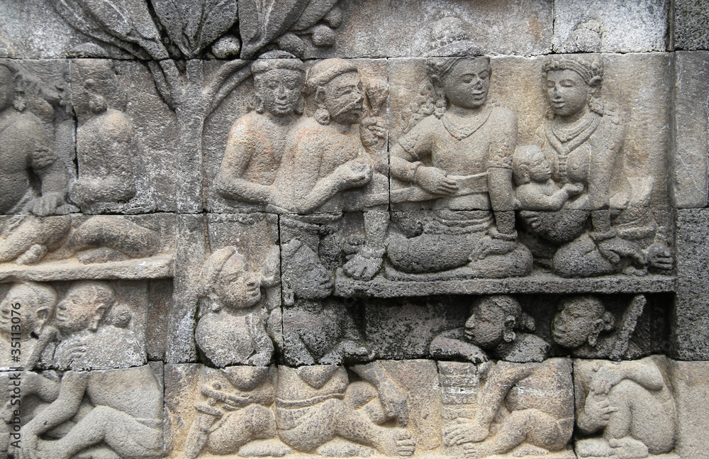 détail des magnifiques bas-reliefs,borobudur