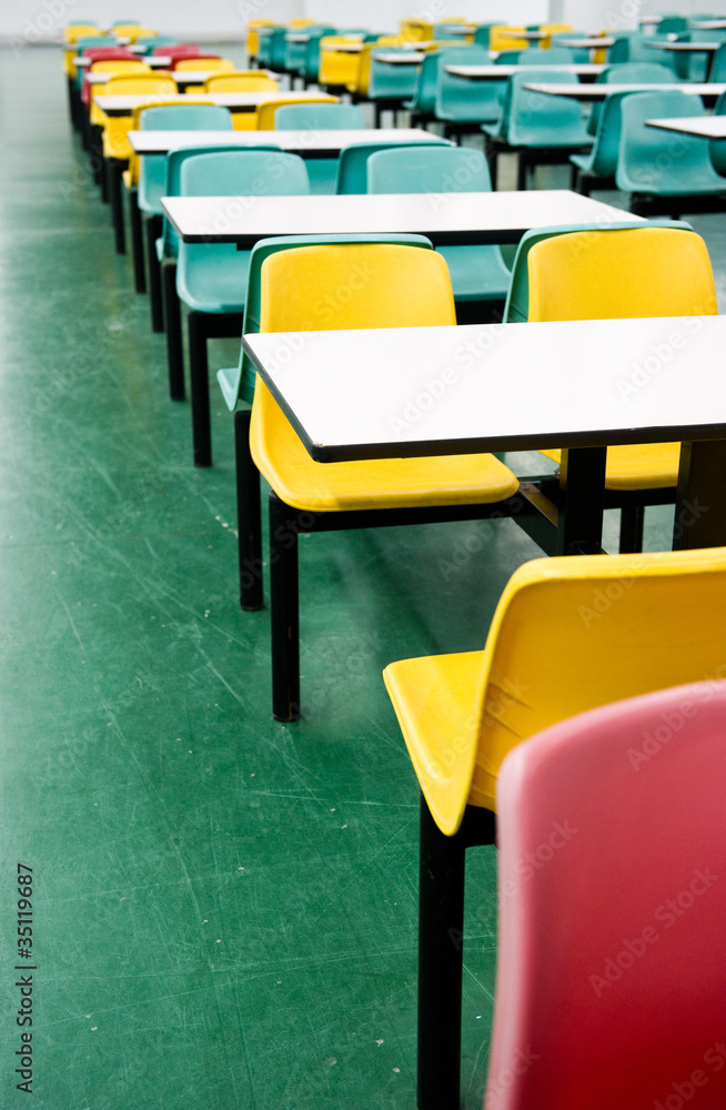 Fototapeta premium empty dinning tables