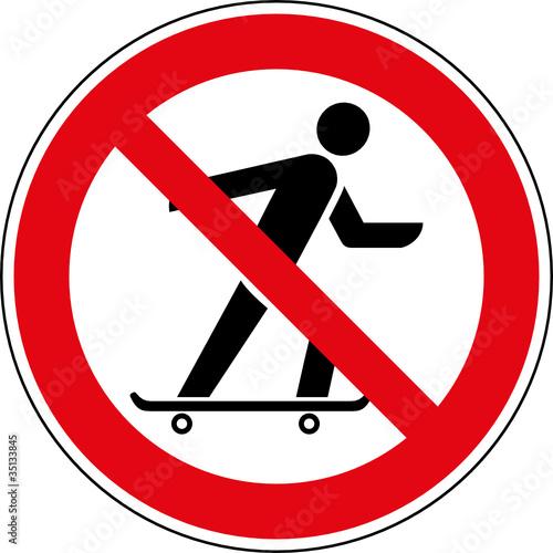 Verbotsschild Skateboard fahren verboten Schild Zeichen