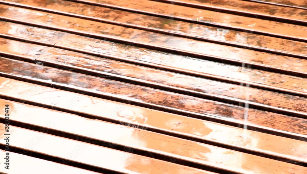 Rain falling on Planks Rain falling on Planks