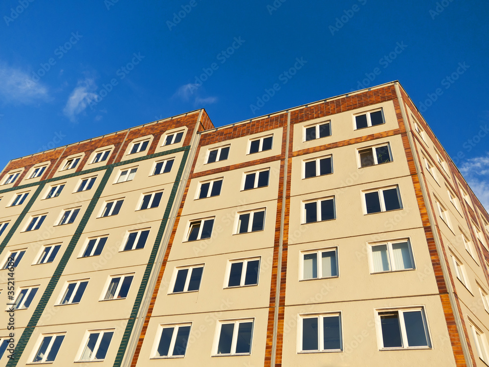Sanierter Plattenbau Berlin-Mitte Sanierter Plattenbau Berlin-Mitte
