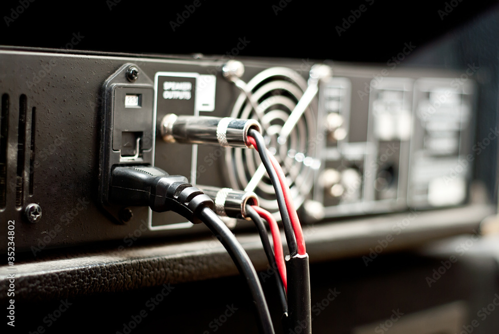 amplifier equipment amplifier equipment