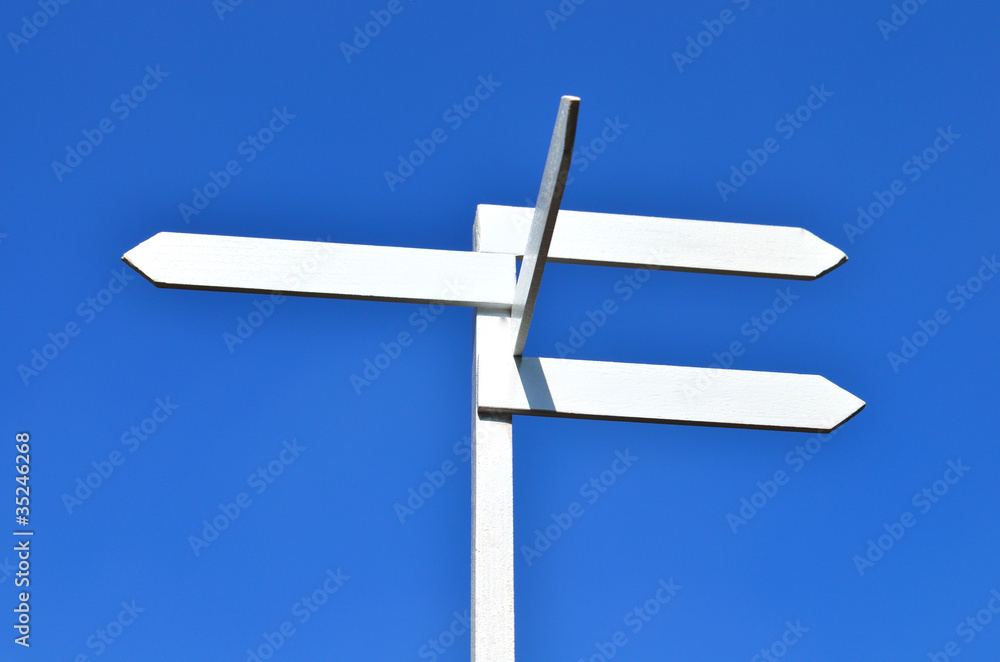 道しるべ　青空