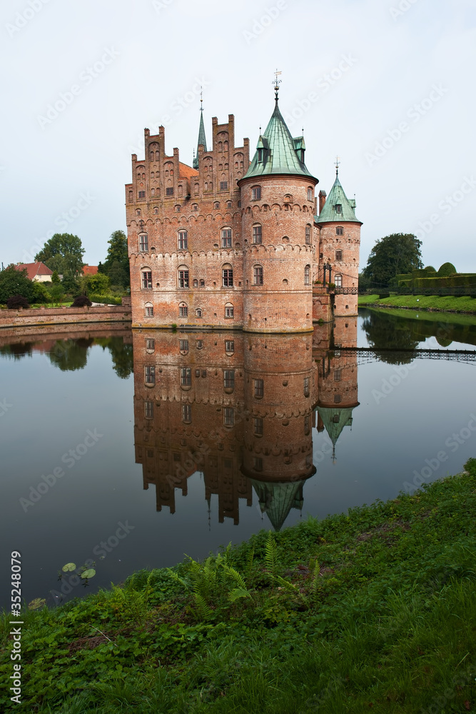 Obraz premium Egeskov castle Funen Denmark