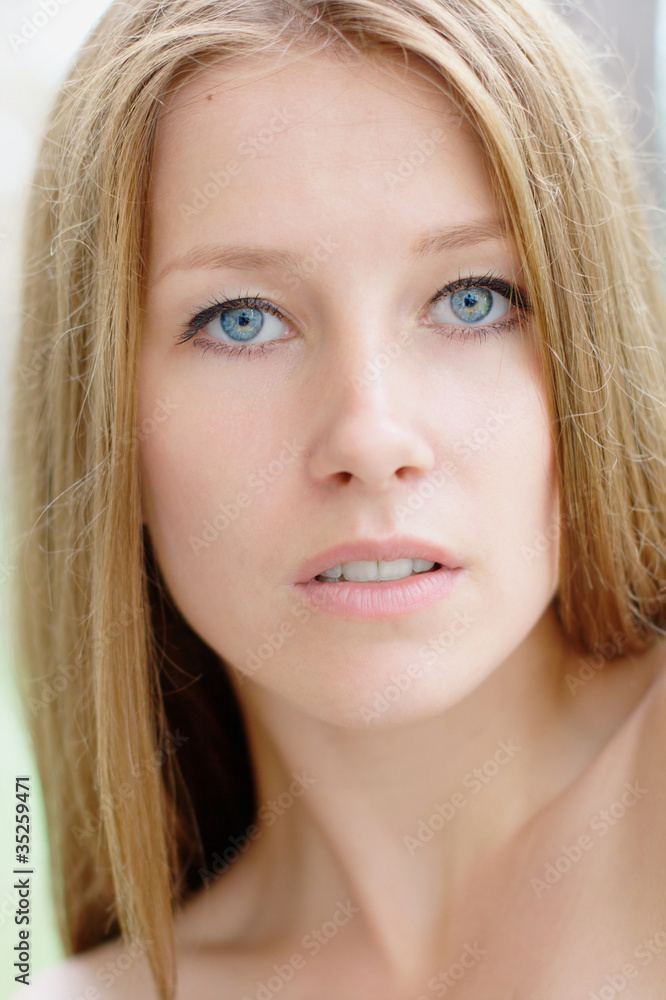 Beautiful young girl Beautiful young girl