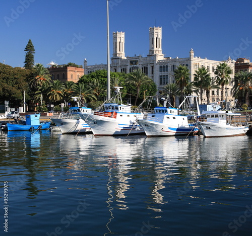 Fotografía Comune di Cagliari, vista dal porto