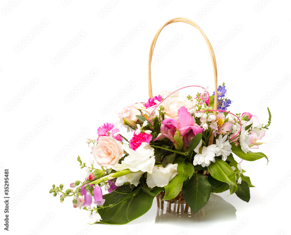 Naklejka premium Bouquet pink in basket