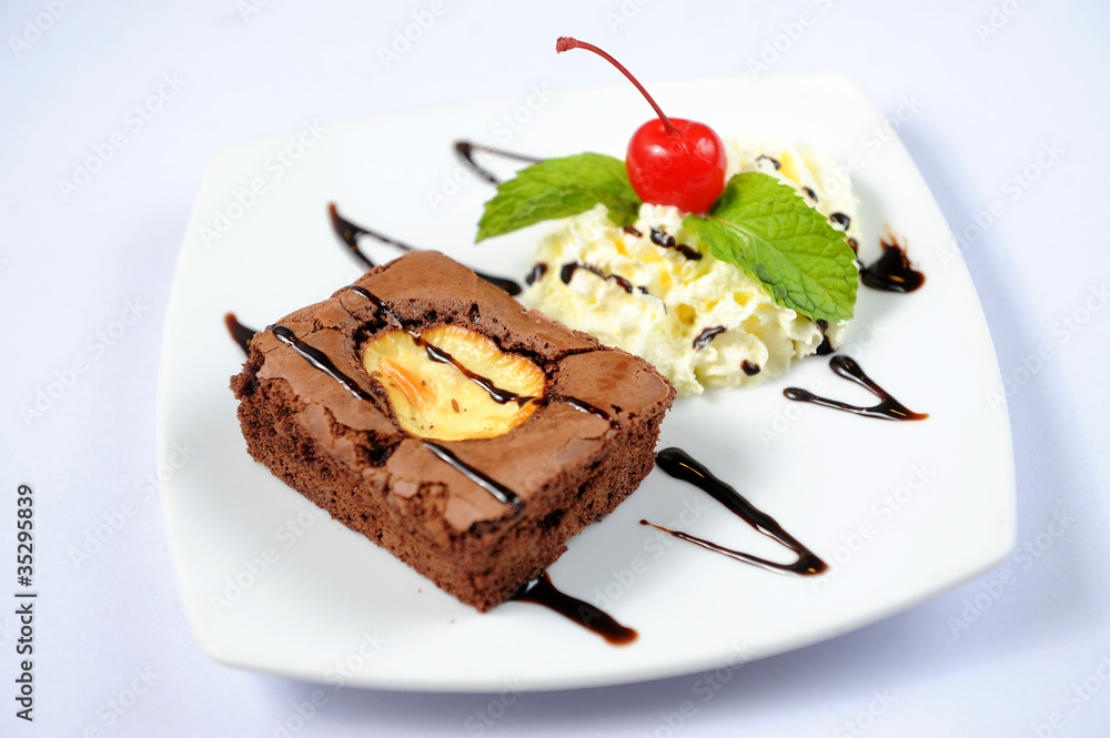 chocolate cake with Cherry chocolate cake with Cherry