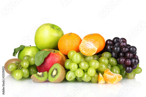 Fototapeta Naklejka Na Ścianę i Meble -  Ripe juicy fruits isolated on white