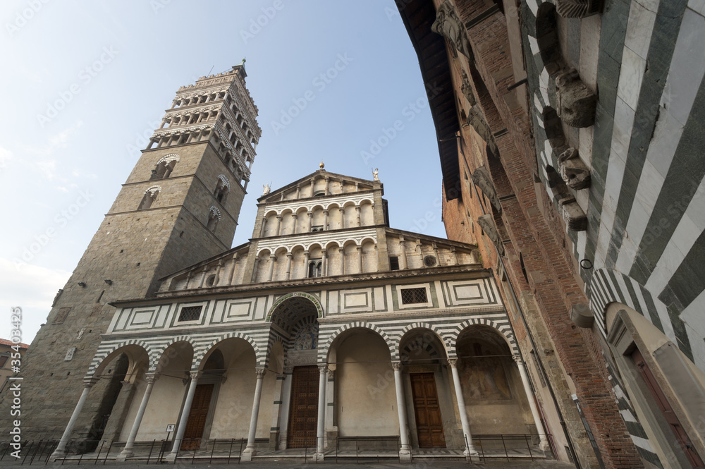 Obraz premium Pistoia (Tuscany), cathedral facade