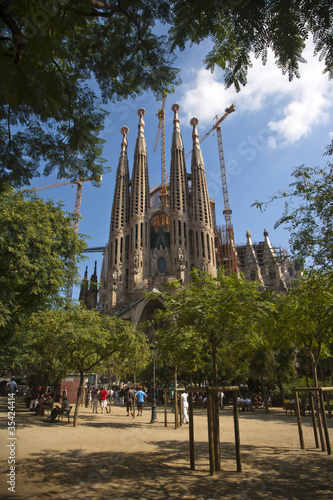 sagrada familia photo