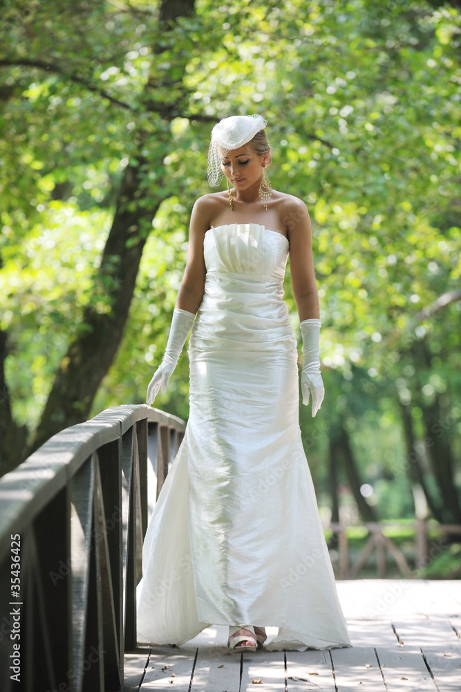 beautiful bride outdoor beautiful bride outdoor