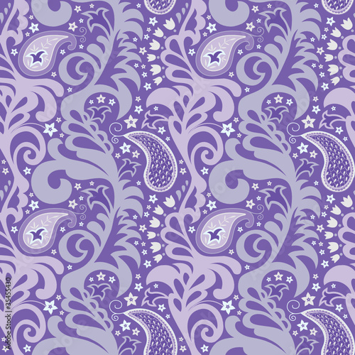 Seamless pattern with paisley