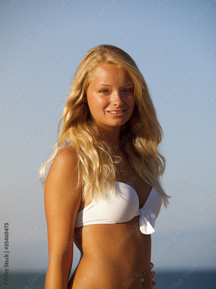 Naklejka premium Strandnixe