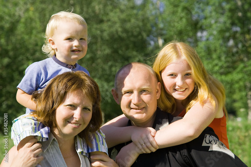 happy family of four