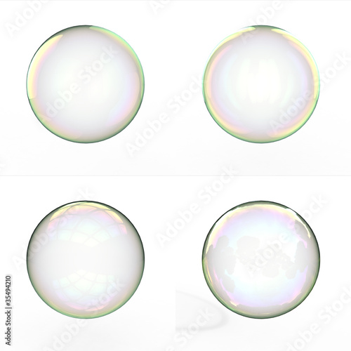 Bańki mydlane wyizolowane na białym tle photo