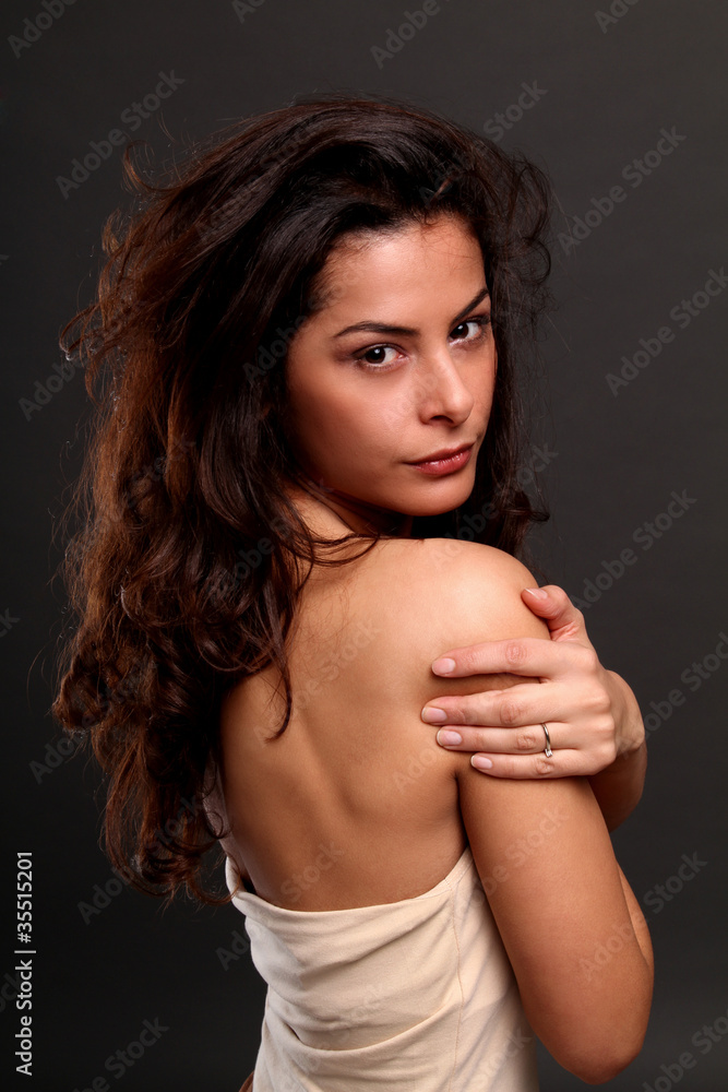 Frau im Partykleid Frau im Partykleid