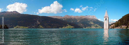 Am Reschensee-Tirol