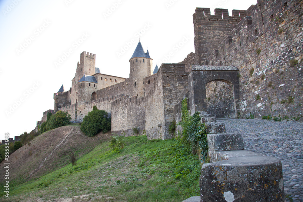 Ciudad medieval de Carcassonne. Puerta de Aude