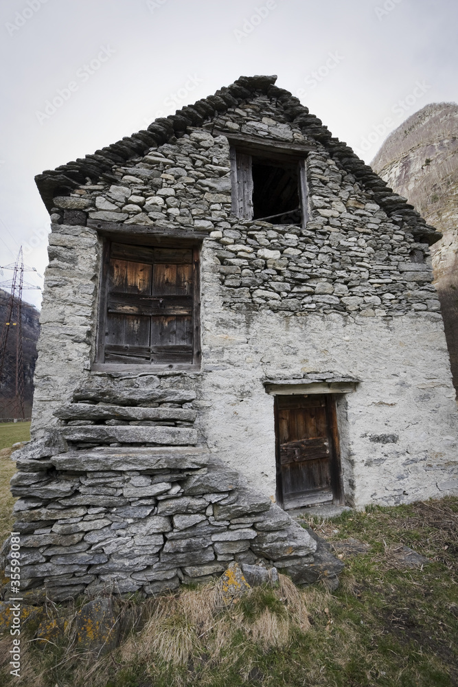 casa in pietra in val formazza casa in pietra in val formazza