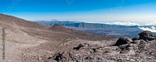 Vue panoramique depuis le Piton de la Fournaise
