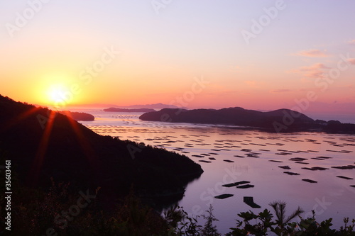 Fotografía 瀬戸内海の朝焼け