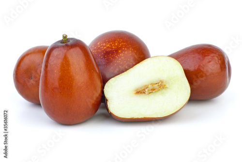 Tableau sur toile Whole and sliced unabi berries