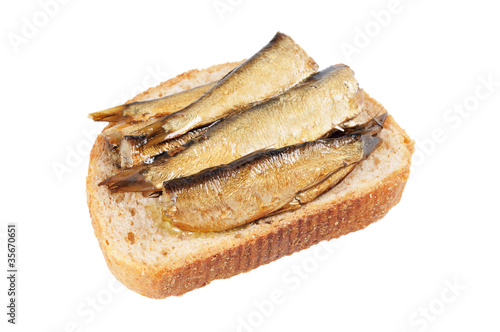 Sandwich with sprats