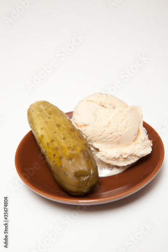 Pickles and Ice Cream, strange cravings