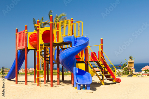 Wallpaper Mural Plastic slide for small children Torontodigital.ca