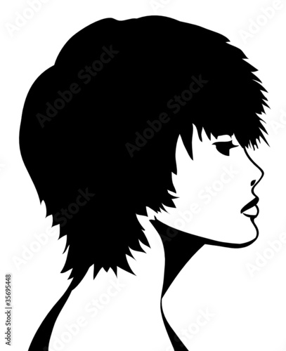 Frau mit kurzen Haaren