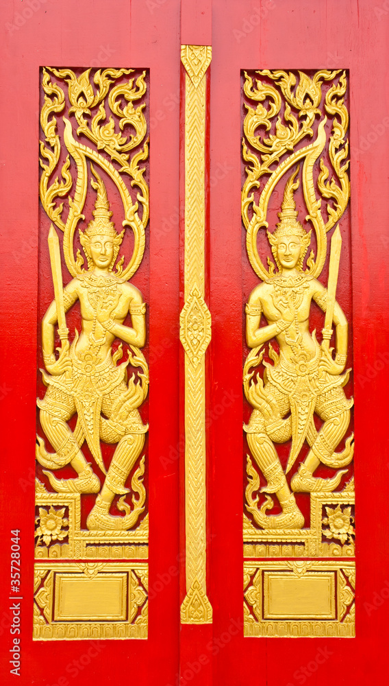 Design beautiful Thai temple gate Design beautiful Thai temple gate