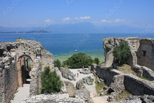 Fotografie grotte di catullo